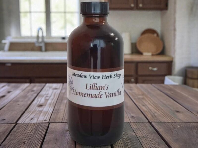 Lillian's Homemade Vanilla: 8oz